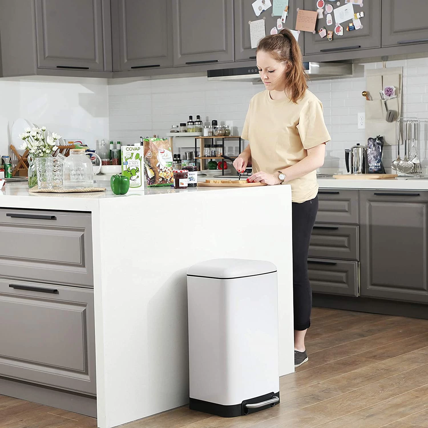 Poubelle Milizac I - Acier inoxydable / Plastique ABS - Contenance : 30 L - Blanc 3 Poubelle Milizac I - Acier inoxydable / Plastique ABS - Contenance : 30 L - Blanc – Image 3