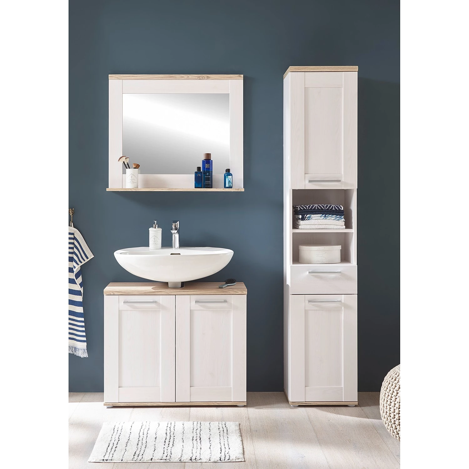 Ridgevalley Miroir Saltvik - Imitation mélèze de Sibiu / Imitation chêne Sanremo clair 3 Ridgevalley Miroir Saltvik - Imitation mélèze de Sibiu / Imitation chêne Sanremo clair – Image 3